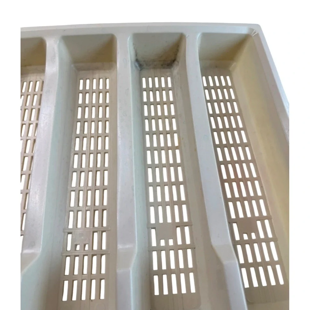 Vintage Cream Plastic Silverware Drawer Organizer 5 Compartment Slotted Tray